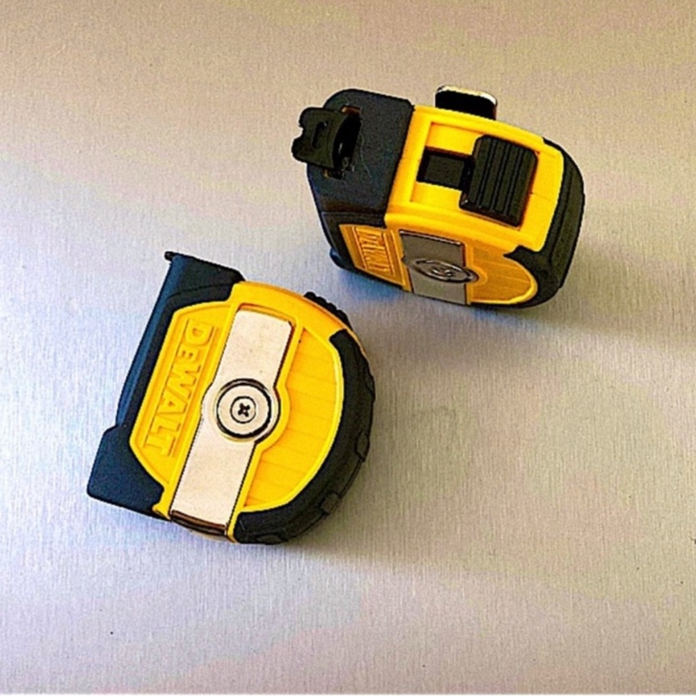 🆕🛠️ DEWALT 9ft Magnetic Pocket Tape Measure with Clip ~ DIY ~ Home ~ Workshop - Picture 7 of 16